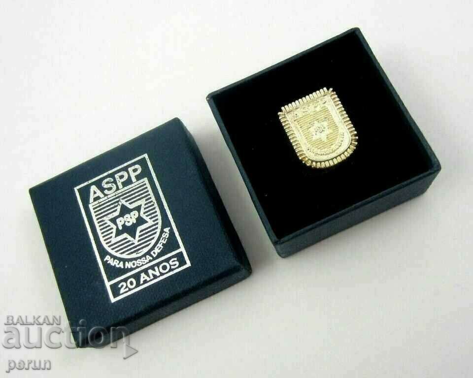 Delivery of POLICE BADGE-PORTUGAL-JUBILEE-POLICE Delivery of POLICE BADGE-PORTUGAL-JUBILEE-POLICE