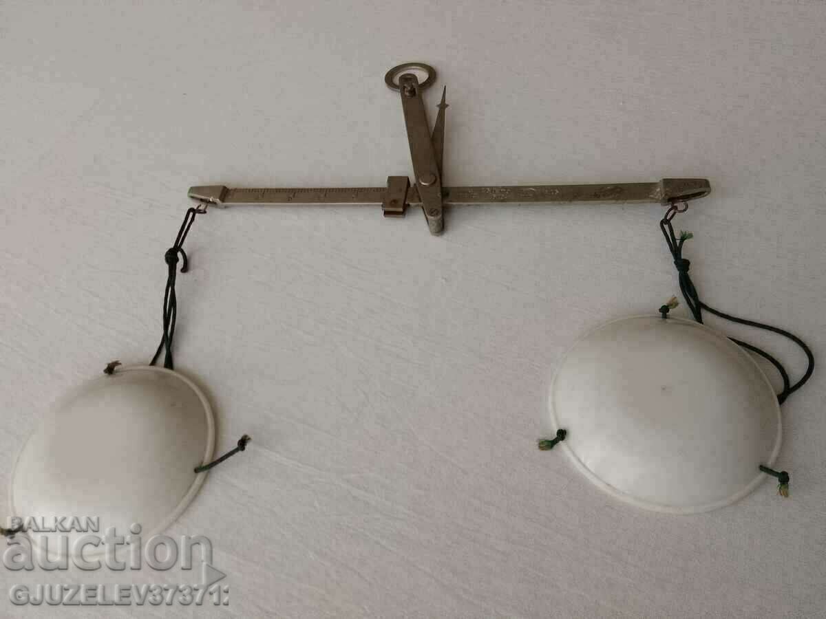 Old apothecary scale - 5 Old apothecary scale - 5