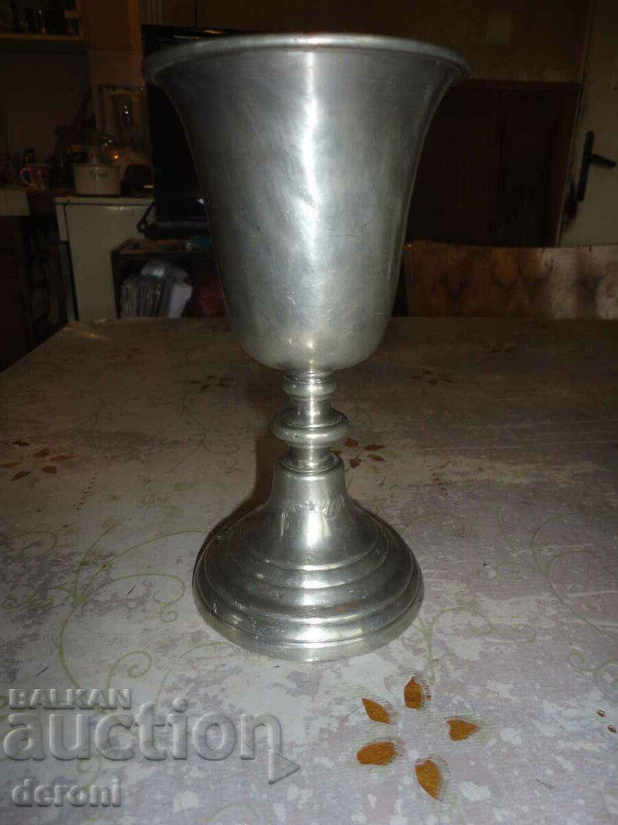 Испански калаен бокал чаша потир Pedraza