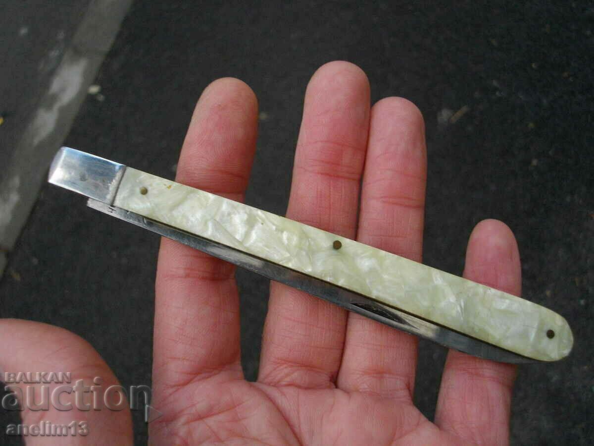 COLLECTOR'S POCKET KNIFE TASTING KNIFE SICKLE AND HAMMER VT - 7 COLLECTOR'S POCKET KNIFE TASTING KNIFE SICKLE AND HAMMER VT - 7