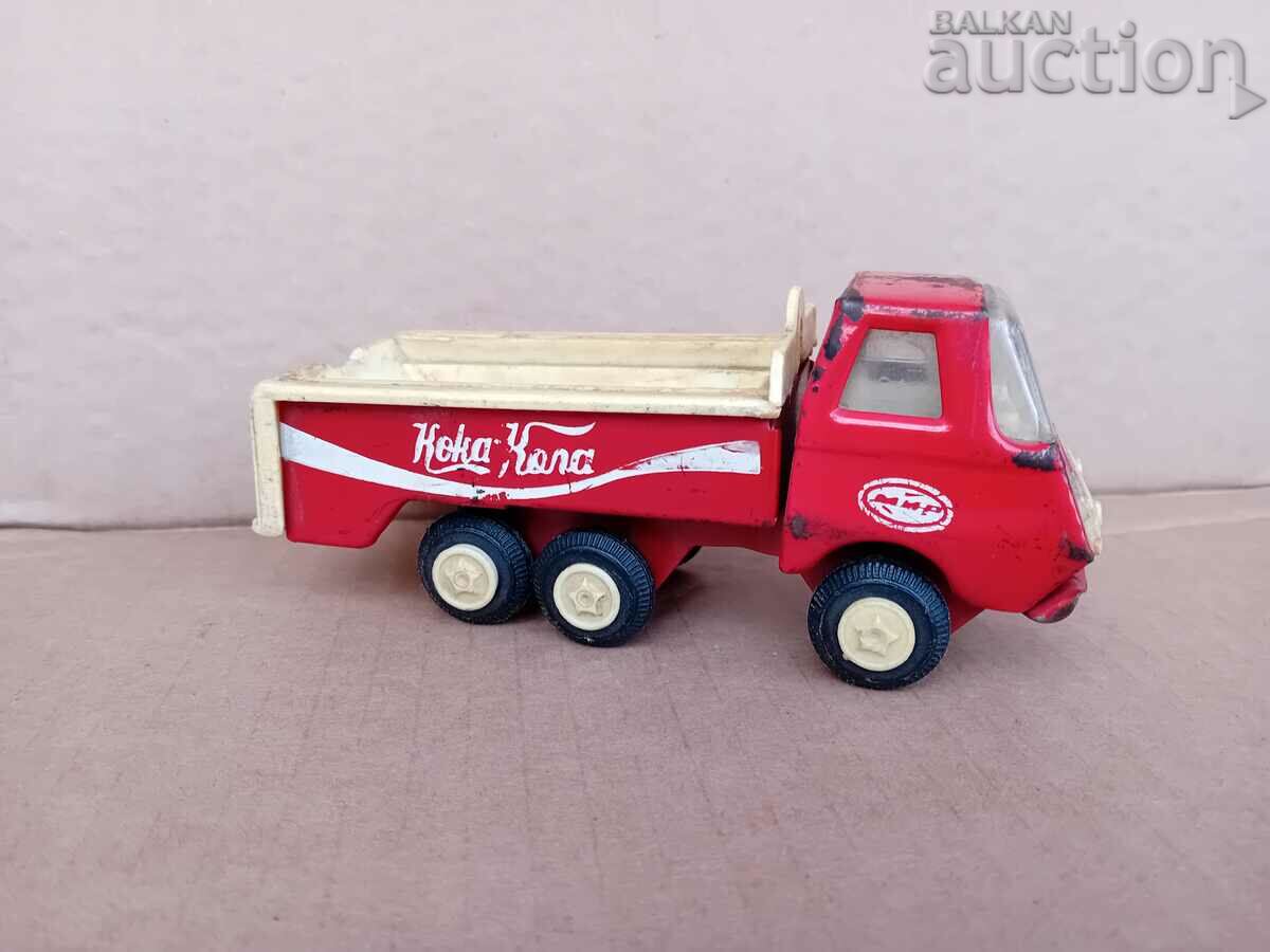 MIR coca cola metal truck injured social with price 31.00 BGN | € 15.85 MIR coca cola metal truck injured social with price 31.00 BGN | € 15.85