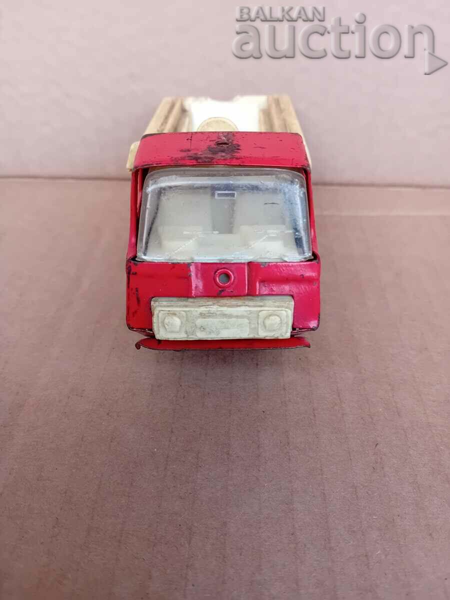 Delivery of MIR coca cola metal truck injured social Delivery of MIR coca cola metal truck injured social