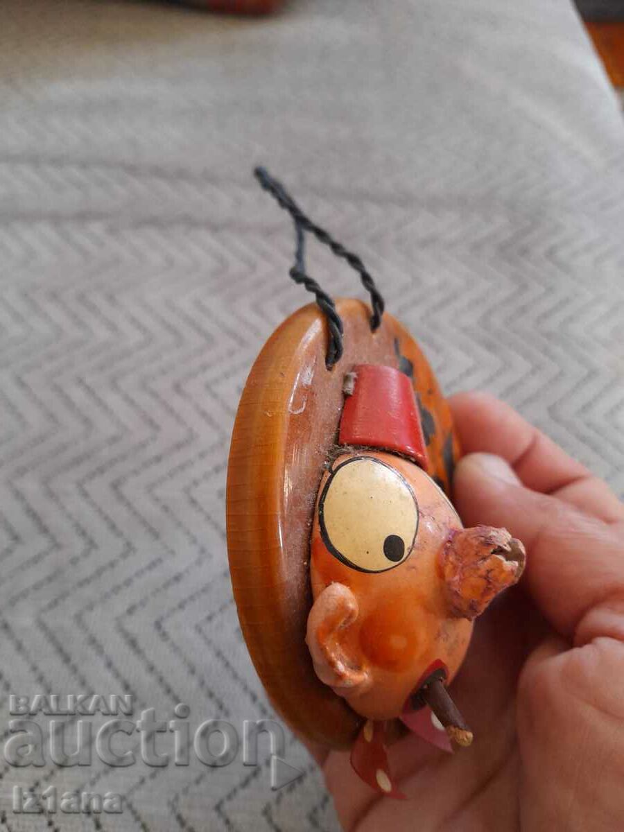 Auction Old wooden decoration, souvenir Auction Old wooden decoration, souvenir