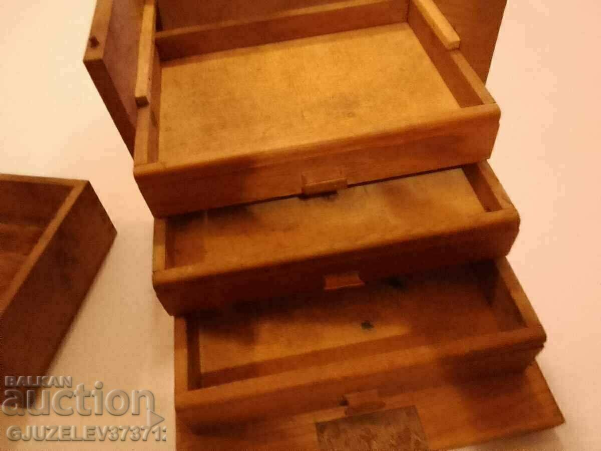 1900 Rare collectible Old doctor's medical chest with price 690.00 BGN | € 352.79 1900 Rare collectible Old doctor's medical chest with price 690.00 BGN | € 352.79