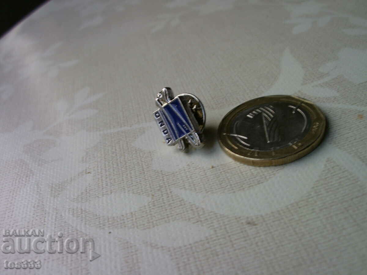 Σήμα pin της ONDA Maroccan Airports Authority με τιμή € 0.77 | 1.51 BGN Σήμα pin της ONDA Maroccan Airports Authority με τιμή € 0.77 | 1.51 BGN