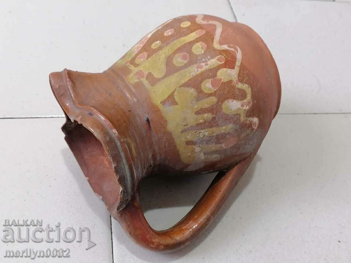 Delivery of Ancient clay pot, jug, ceramic, jug, pot Delivery of Ancient clay pot, jug, ceramic, jug, pot