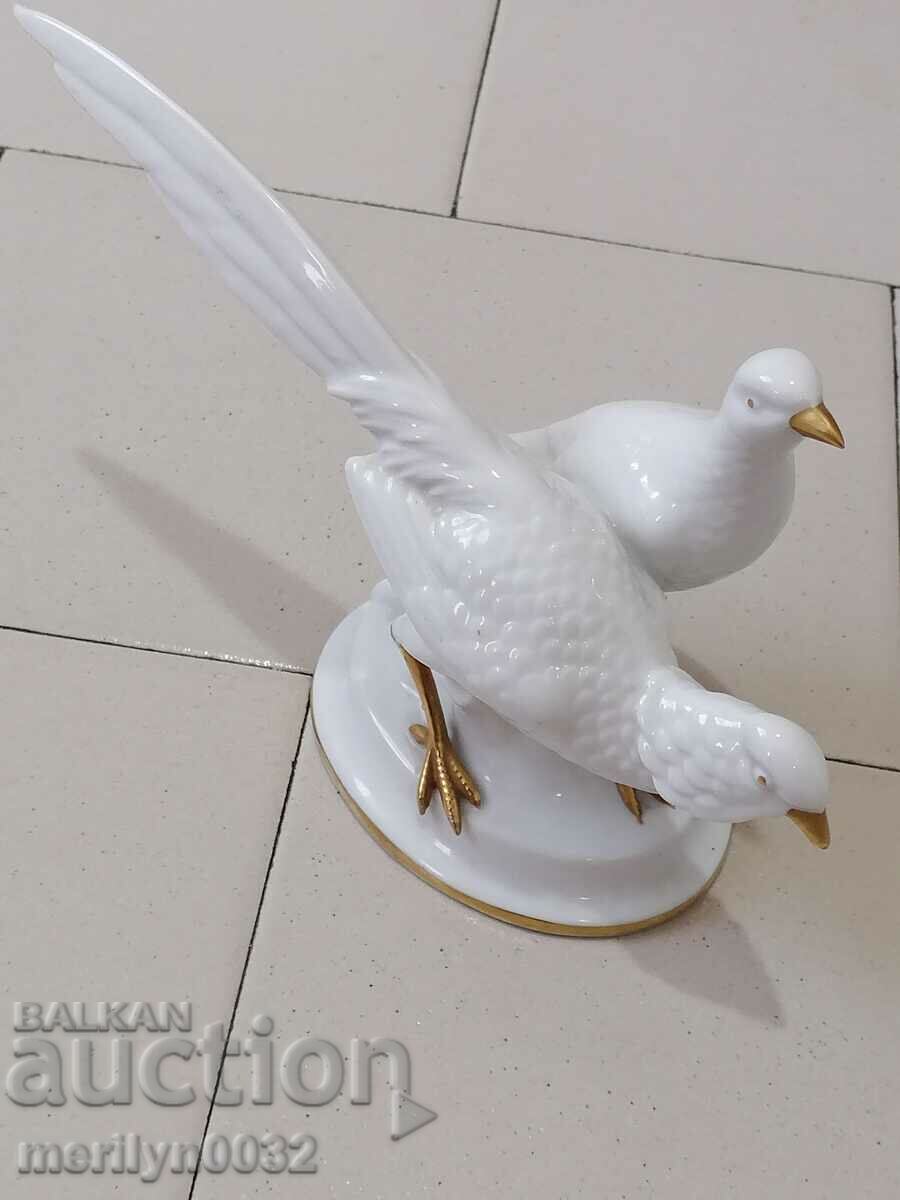 Porcelain figures German figure statuette porcelain plastic with price 133.00 BGN | € 68.00 Porcelain figures German figure statuette porcelain plastic with price 133.00 BGN | € 68.00