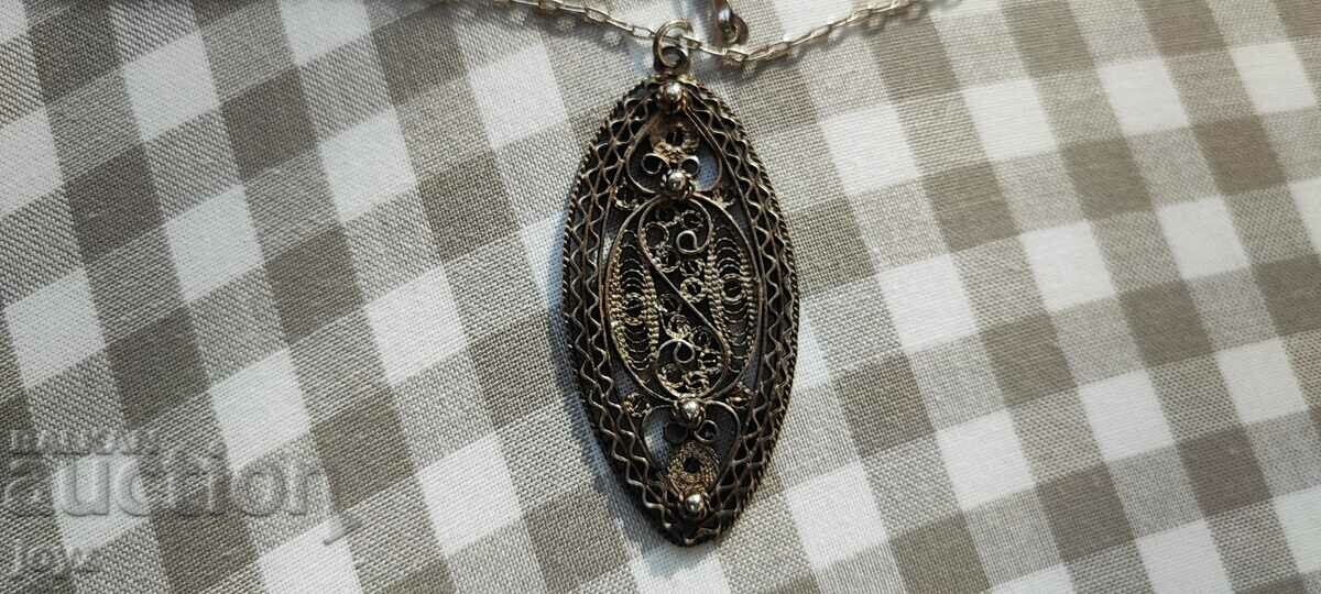 ANTIQUE SILVER FILIGRAN NECKLACE 7.15 GRAMS with price 29.99 BGN | € 15.33 ANTIQUE SILVER FILIGRAN NECKLACE 7.15 GRAMS with price 29.99 BGN | € 15.33