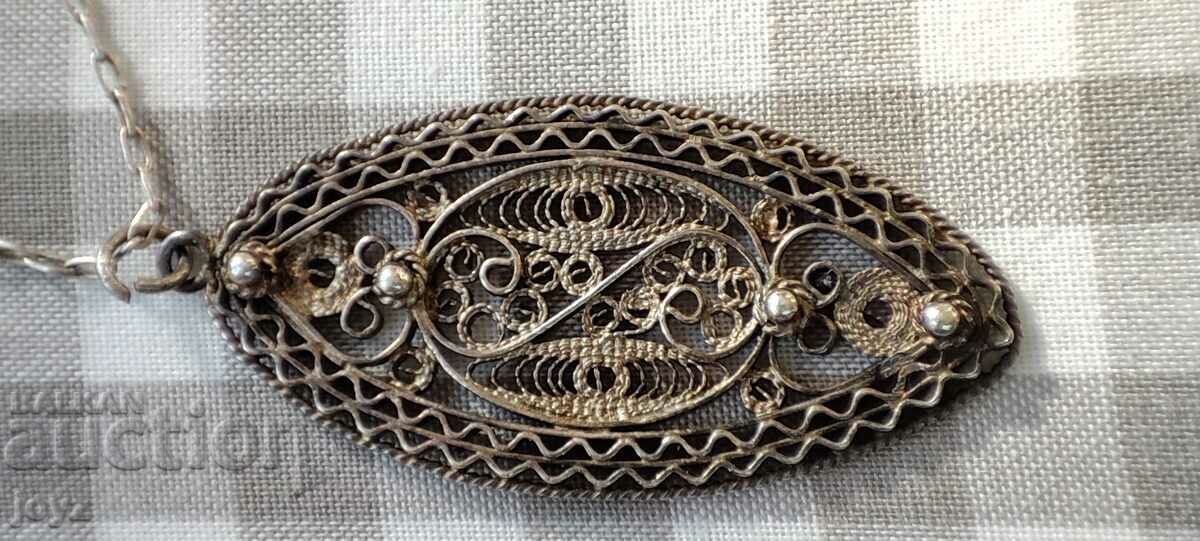 Auction ANTIQUE SILVER FILIGRAN NECKLACE 7.15 GRAMS Auction ANTIQUE SILVER FILIGRAN NECKLACE 7.15 GRAMS