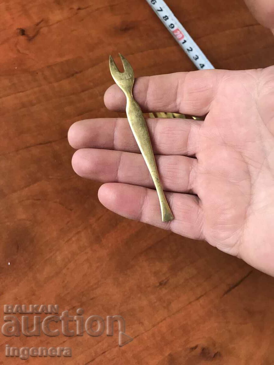 Auction FORK BRASS FORK-6 PIECES Auction FORK BRASS FORK-6 PIECES