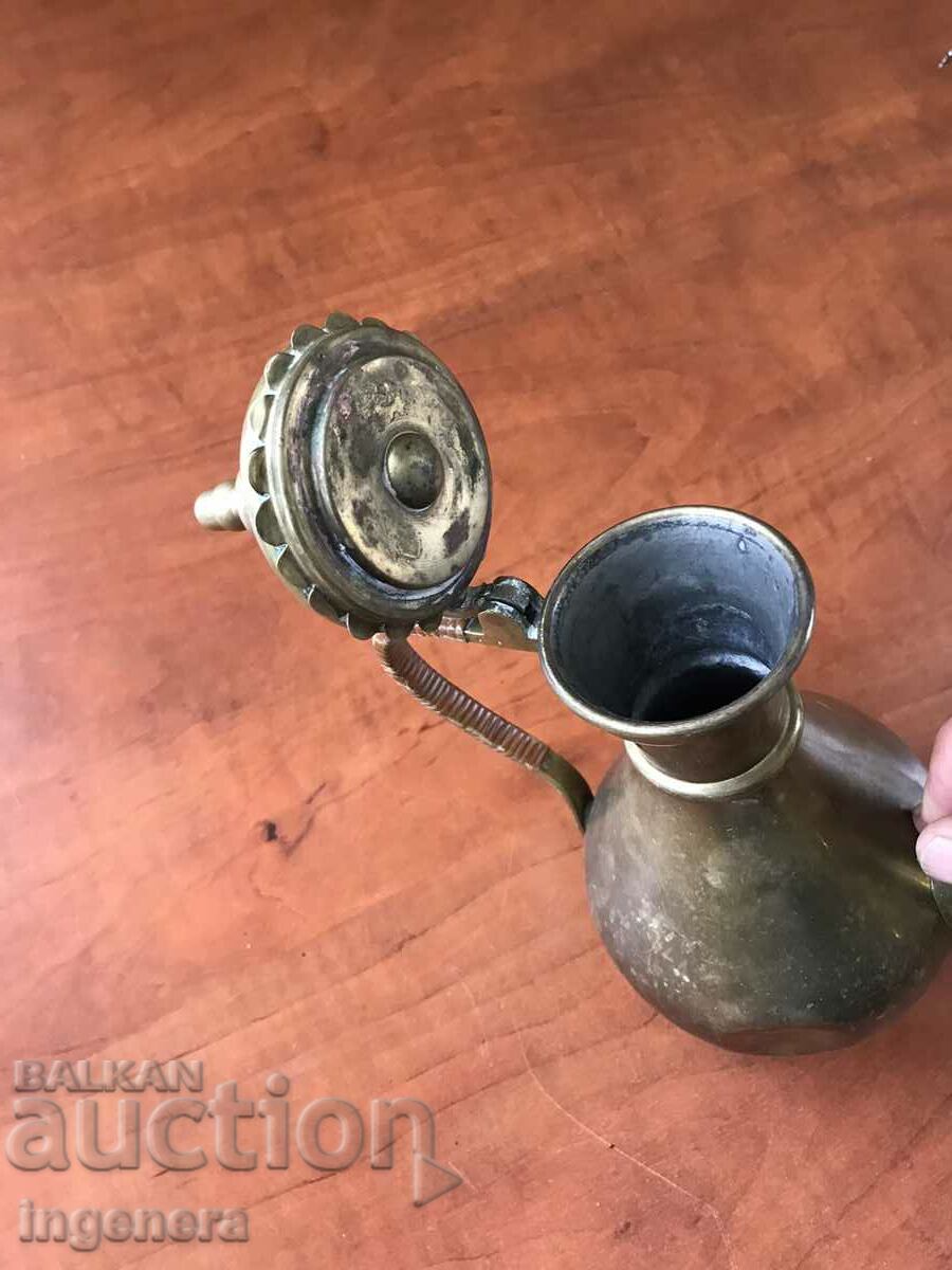 Delivery of POT KETTLE POT BRASS BRONZE OLD VESSEL-520 GR. Delivery of POT KETTLE POT BRASS BRONZE OLD VESSEL-520 GR.