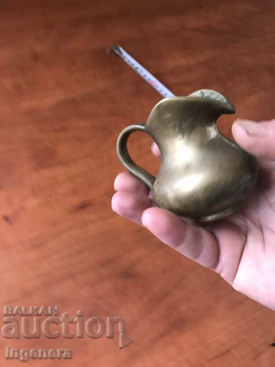 Delivery of BRONZE MASSIVE CASTING JUG - 392 GR. Delivery of BRONZE MASSIVE CASTING JUG - 392 GR.