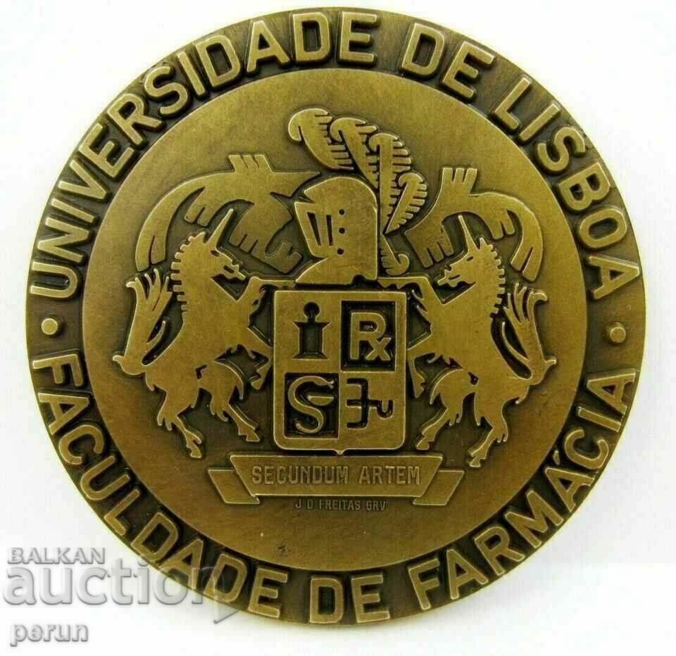 Faculty of Pharmacy-University of Lisbon-Honor Plaque #11 with price 20.00 BGN | € 10.23 Faculty of Pharmacy-University of Lisbon-Honor Plaque #11 with price 20.00 BGN | € 10.23
