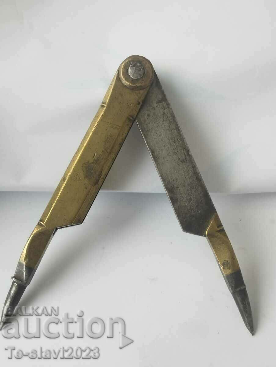 Antique bronze compass - tool