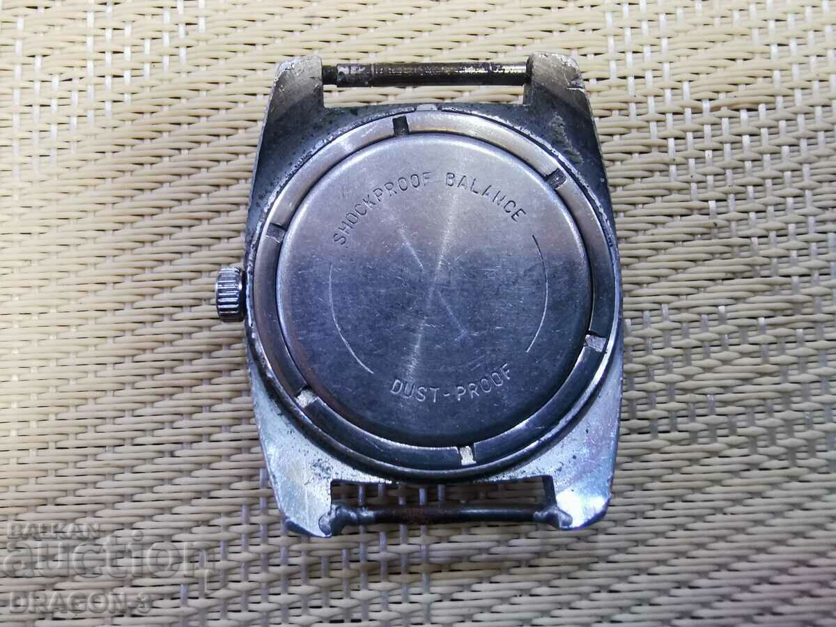 EAST with price 15.00 BGN | € 7.67 EAST with price 15.00 BGN | € 7.67