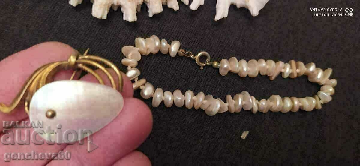 Old mother-of-pearl brooch, gold plated and bracelet - 7