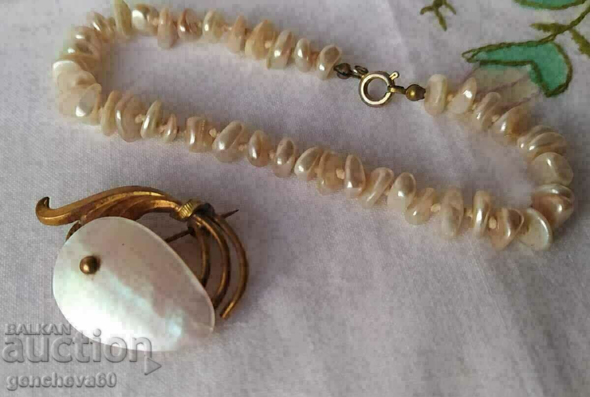Old mother-of-pearl brooch, gold plated and bracelet