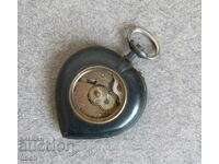 Стар дамски джобен часовник форма на сърце за части