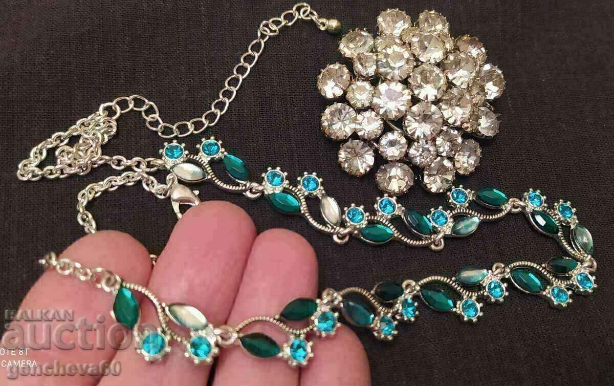 Vintage κρυστάλλινη καρφίτσα και κολιέ με τιμή 15.00 BGN | € 7.67