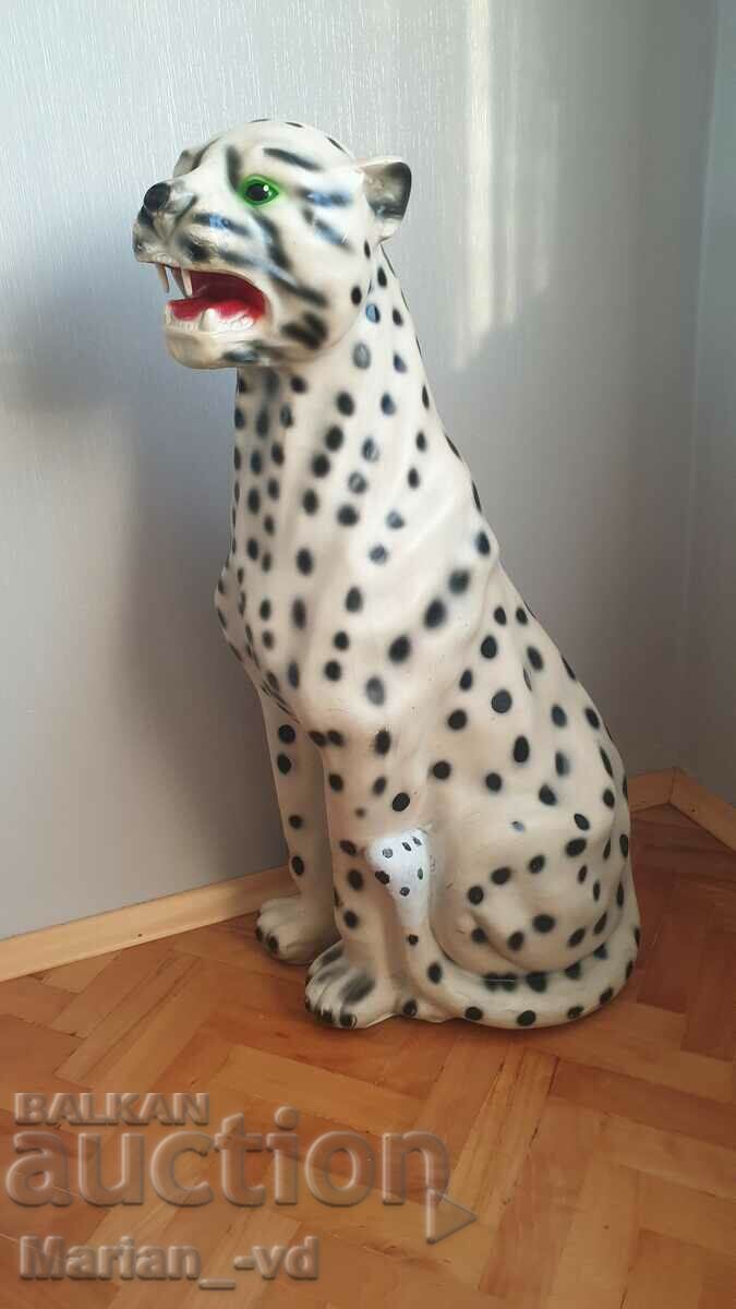 Large resin figure of a leopard - 7 Large resin figure of a leopard - 7