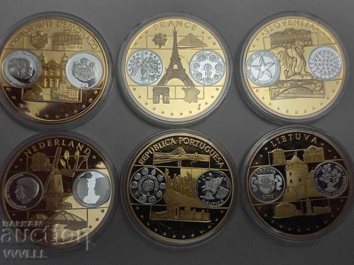 Auction  GOLD MEDALS EUROPE 22 pieces. Bulgaria.