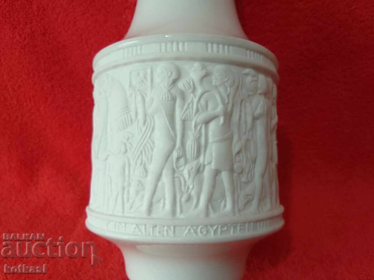 Livrarea Vază veche din porțelan Handmade KPM Germania Egipt