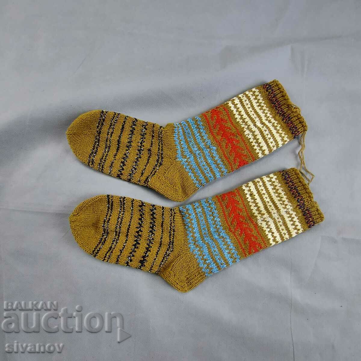 Μάλλινες κάλτσες για έθνικ φολκλόρ φορεσιά #2357