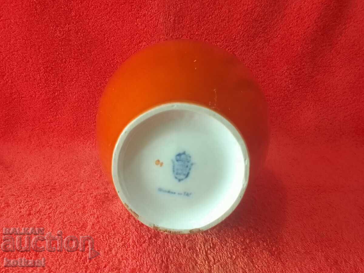 Old porcelain vase GDR gilt Germany Unterweissbach - 6 Old porcelain vase GDR gilt Germany Unterweissbach - 6
