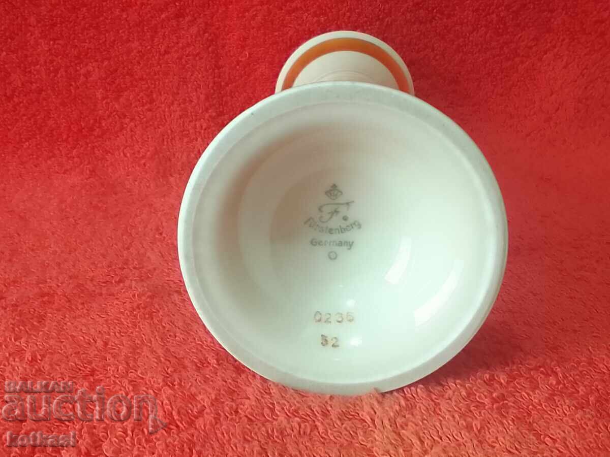 Παλιά κομψή πορσελάνινη βάζα Furstenberg F επιχρύσωση Γερμανία - 6 Παλιά κομψή πορσελάνινη βάζα Furstenberg F επιχρύσωση Γερμανία - 6