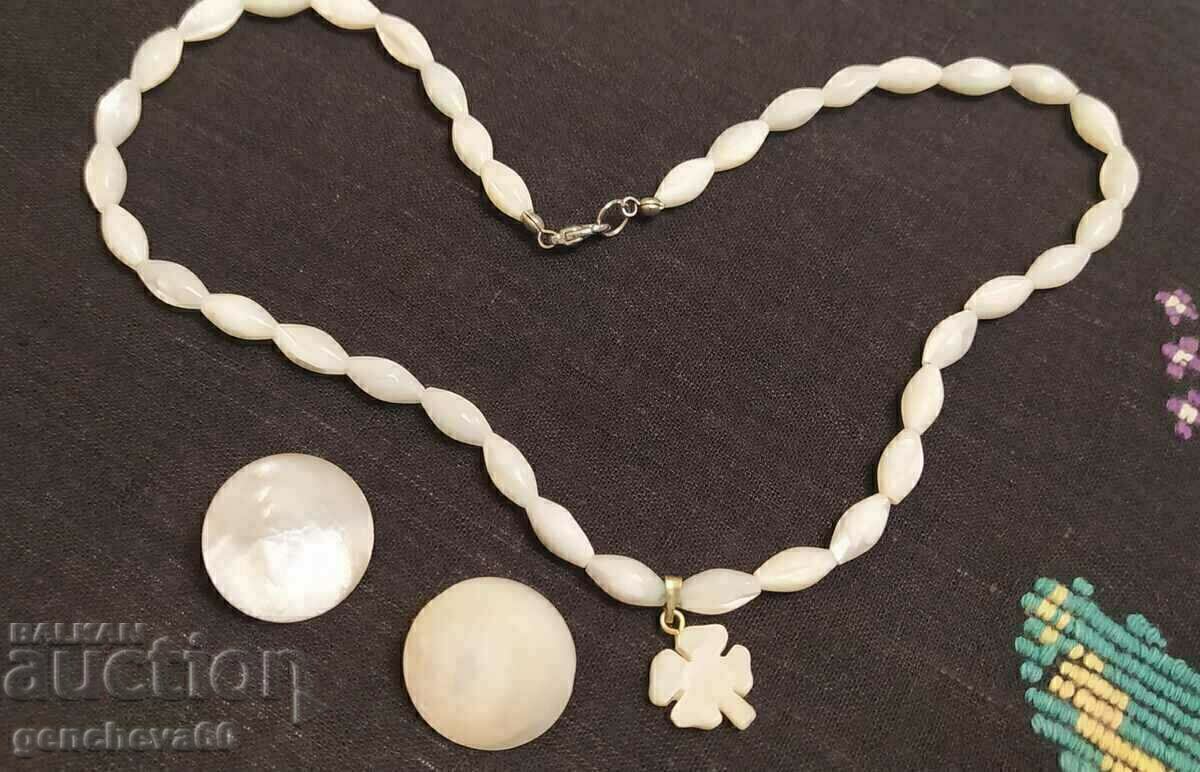Delivery of Mother of pearl bead necklace and earrings Delivery of Mother of pearl bead necklace and earrings
