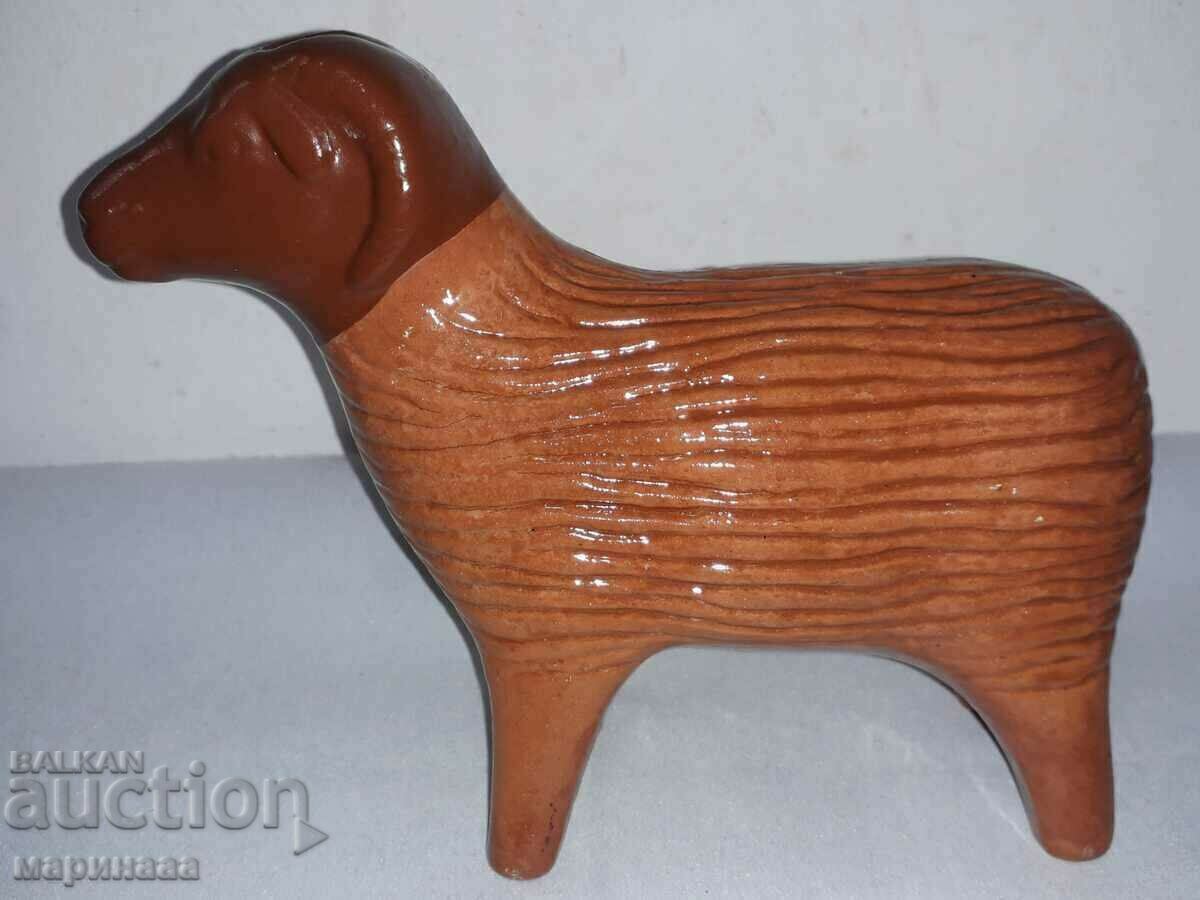 ARIES. FIGURE. COURT ARIES. FIGURE. COURT