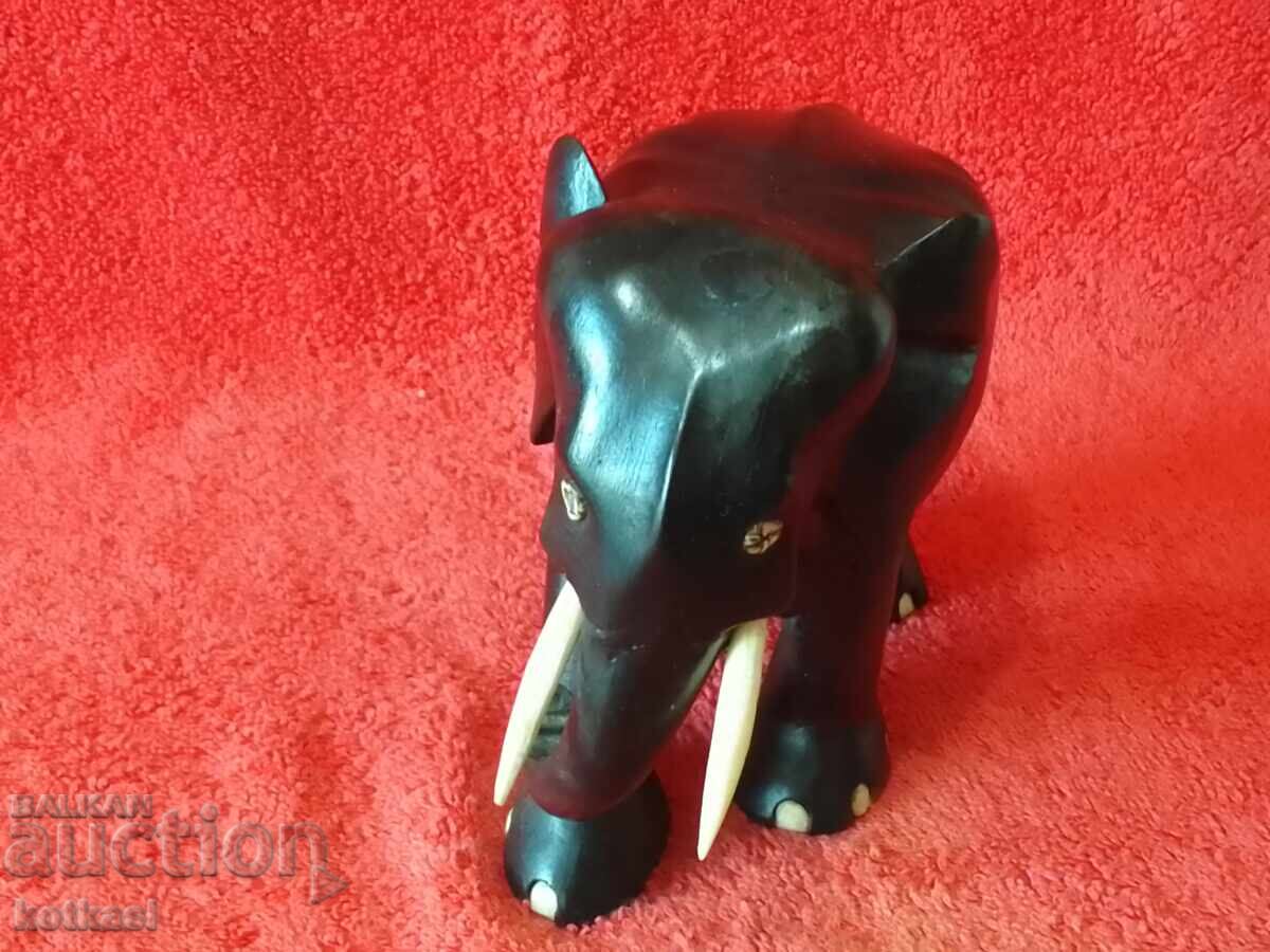 Wooden figurine of an Elephant in excellent condition - 7 Wooden figurine of an Elephant in excellent condition - 7