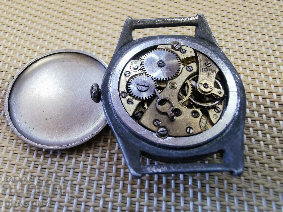 SWISS MADE - 5 SWISS MADE - 5