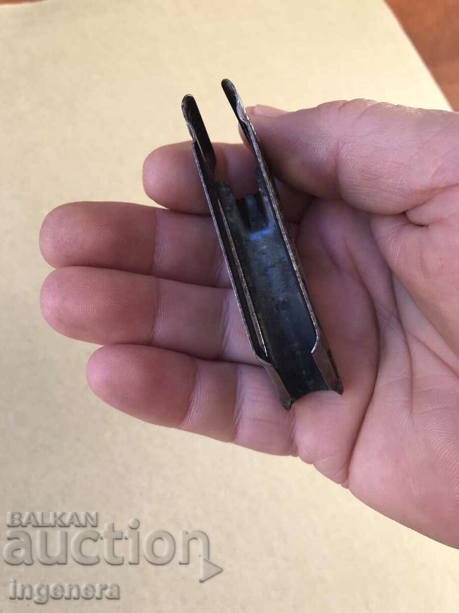 TIN CHARGER PACK OF METAL FOR M95 WW2 - 6 TIN CHARGER PACK OF METAL FOR M95 WW2 - 6