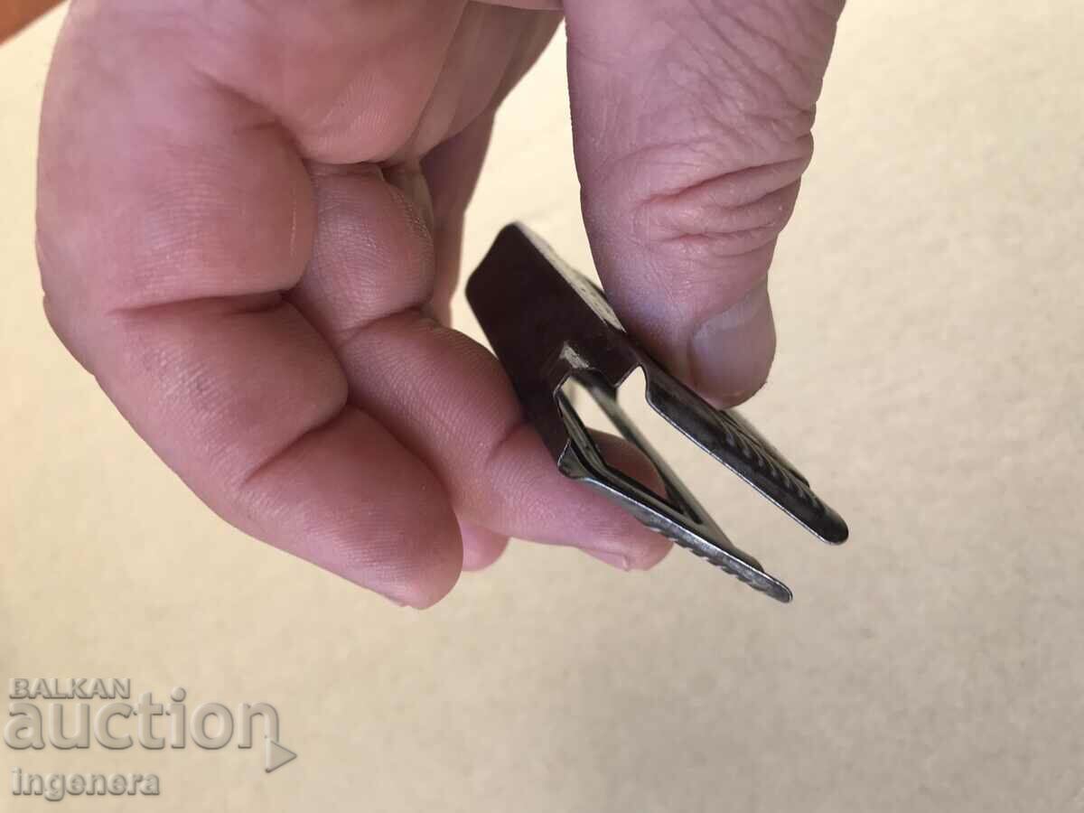 TIN CHARGER PACK OF METAL FOR M95 WW2 - 7 TIN CHARGER PACK OF METAL FOR M95 WW2 - 7