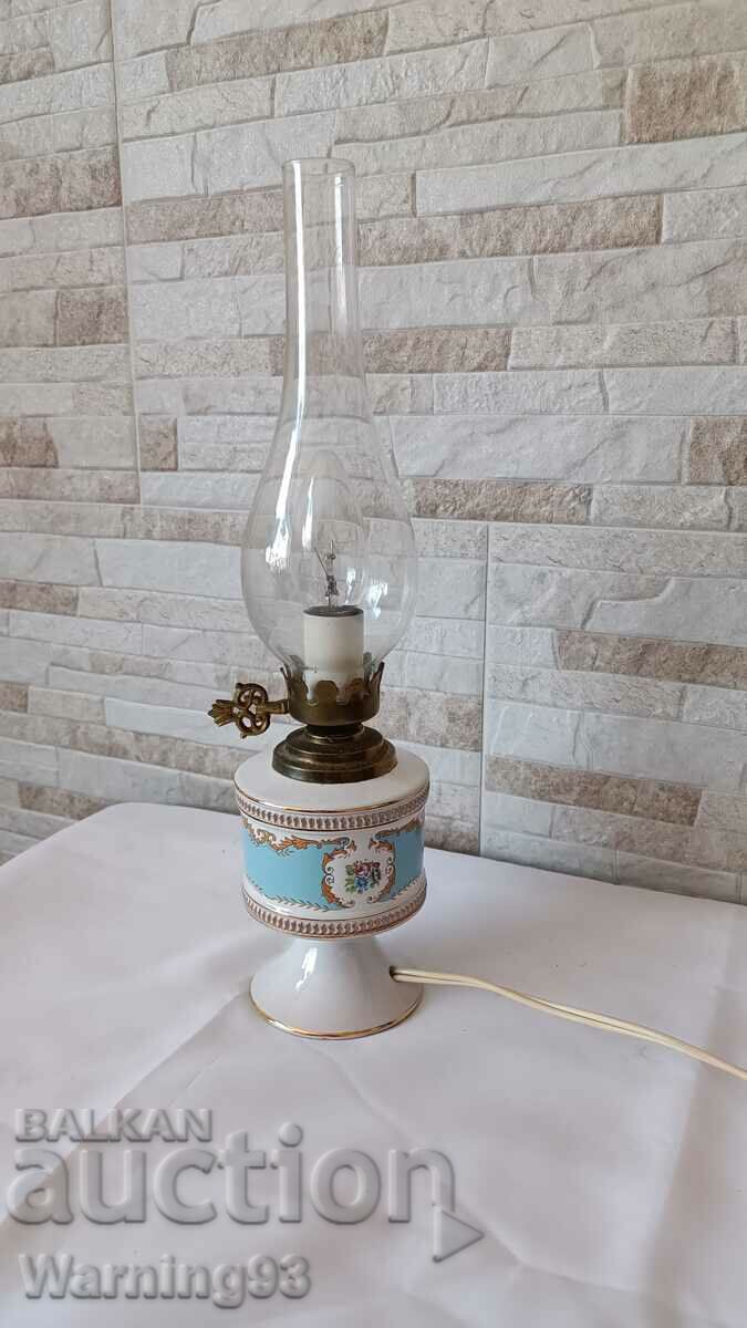 Delivery of Old French porcelain lamp - PEINT A LA MAIN - T.LIMOGE Delivery of Old French porcelain lamp - PEINT A LA MAIN - T.LIMOGE