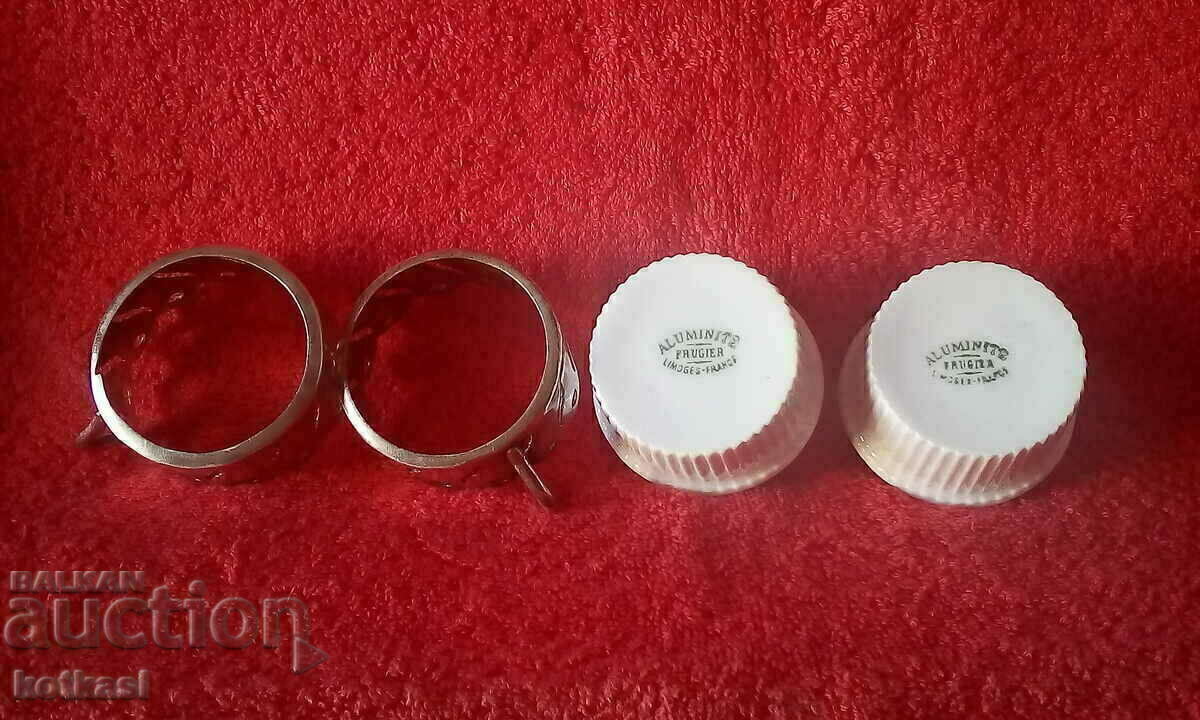 Delivery of Lot of two Limoges France stemmed porcelain cups Delivery of Lot of two Limoges France stemmed porcelain cups