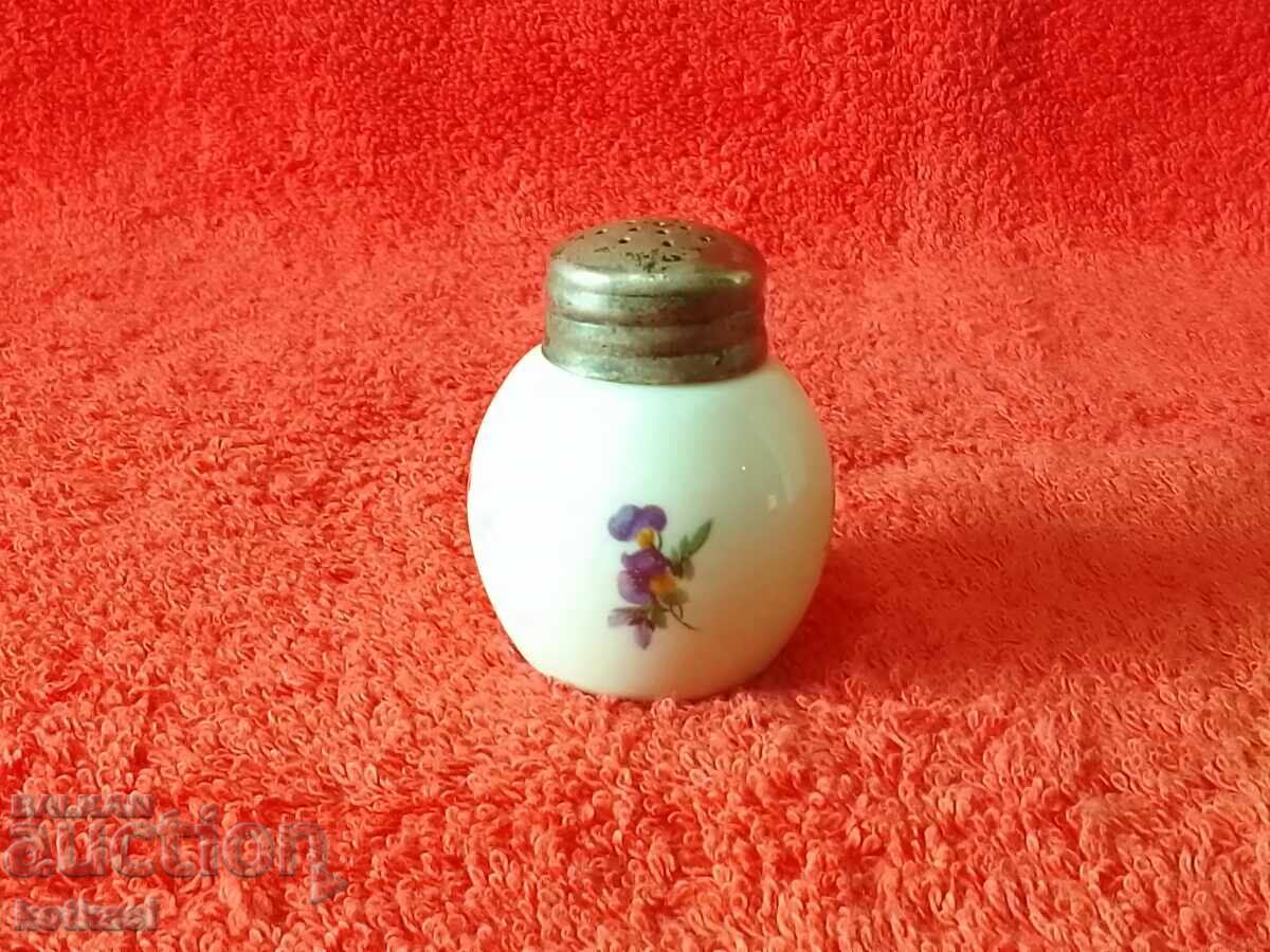 Old porcelain salt and sugar set with price 21.50 BGN | € 10.99 Old porcelain salt and sugar set with price 21.50 BGN | € 10.99