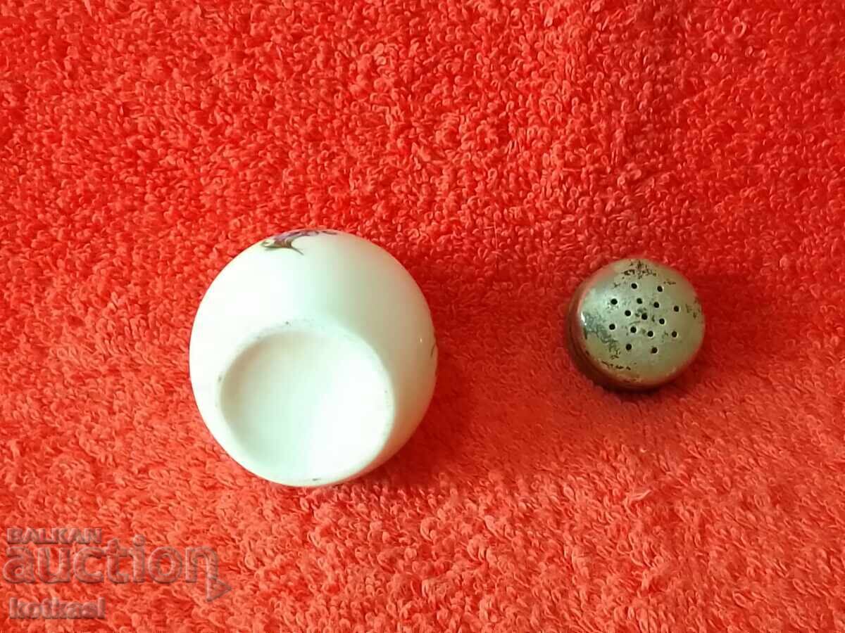 Old porcelain salt and sugar set - 6 Old porcelain salt and sugar set - 6