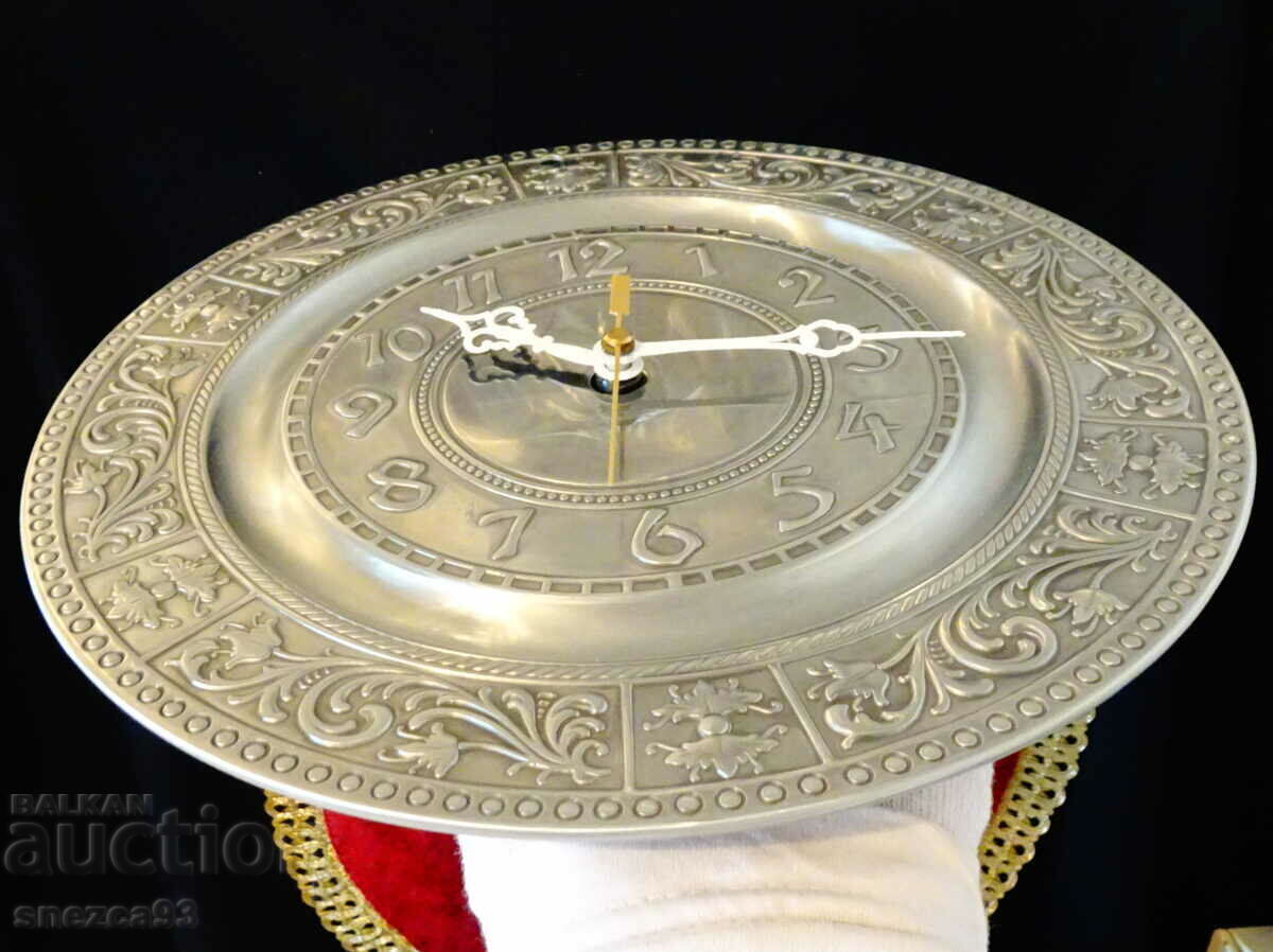 Pewter wall clock, W.Germany. - 5 Pewter wall clock, W.Germany. - 5