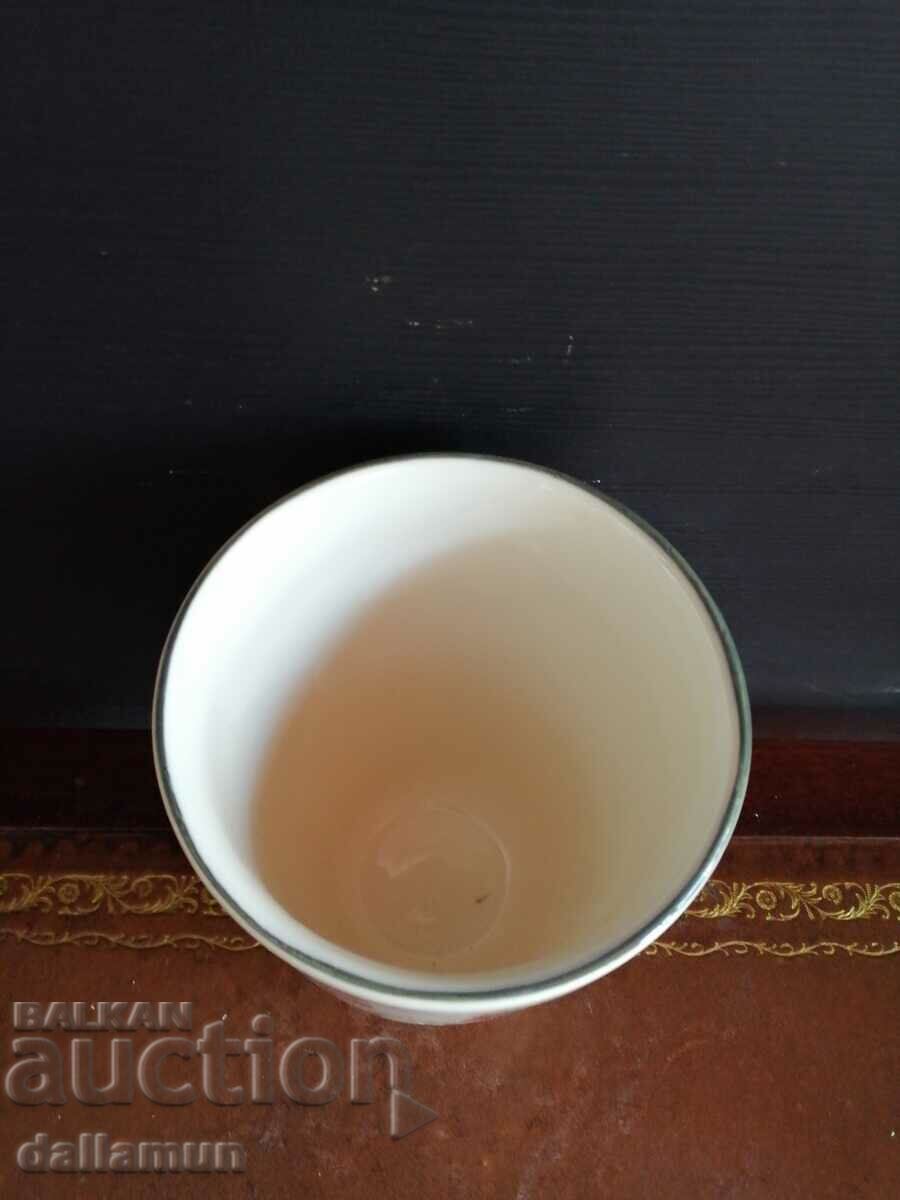 Auction  a trio of flower pots vases Dutch porcelain hand painted blue daft