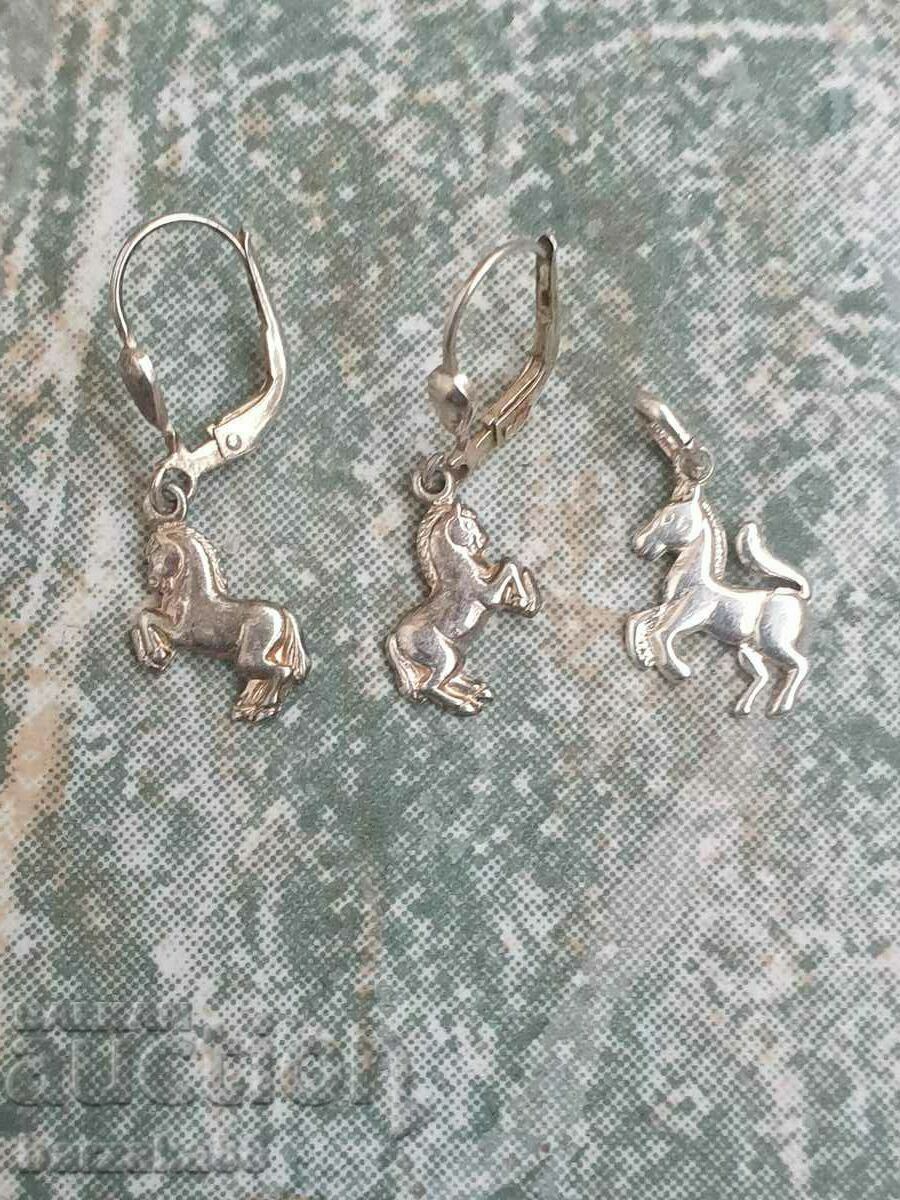 Silver Earrings Horse Horse pendant earrings