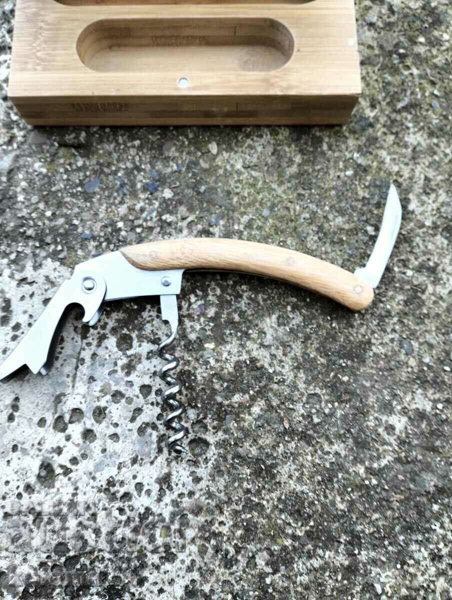 Corkscrew with box with price 29.99 BGN | € 15.33 Corkscrew with box with price 29.99 BGN | € 15.33