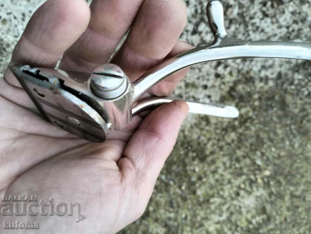 Hand clipper - 5 Hand clipper - 5