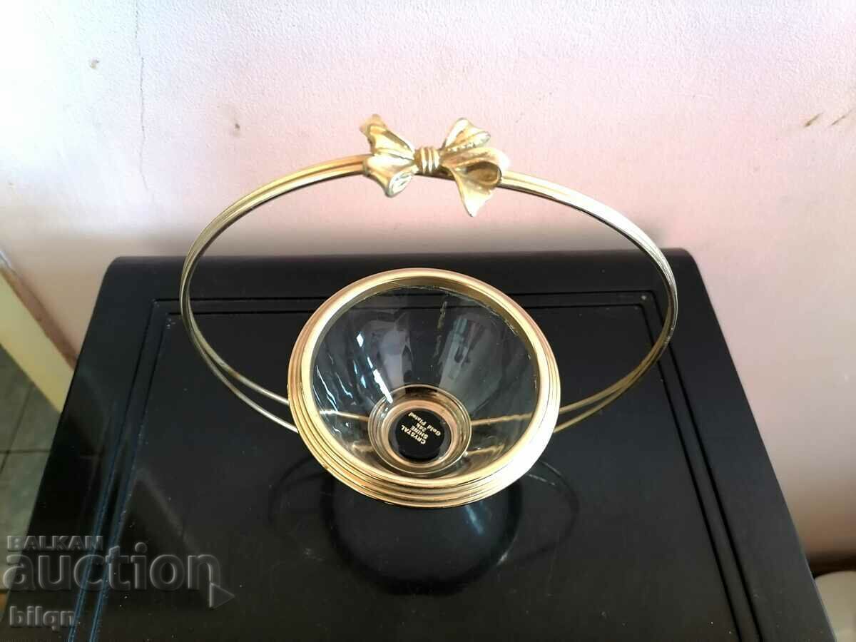 Awesome 24K Gold Plated Crystal Basket with price 29.98 BGN | € 15.33 Awesome 24K Gold Plated Crystal Basket with price 29.98 BGN | € 15.33