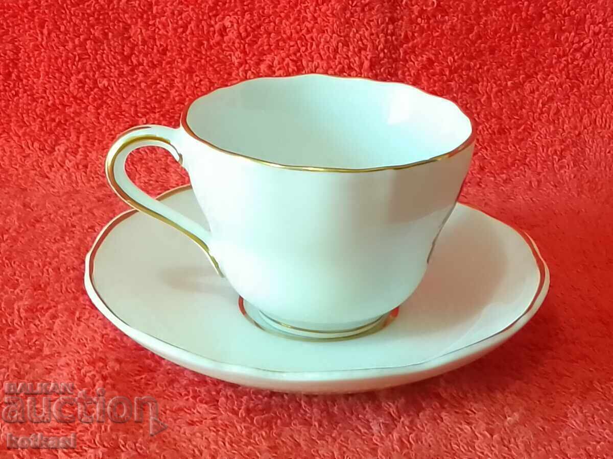 Delivery of Old porcelain cup plate gilding Thomas Handmade Mocha Delivery of Old porcelain cup plate gilding Thomas Handmade Mocha