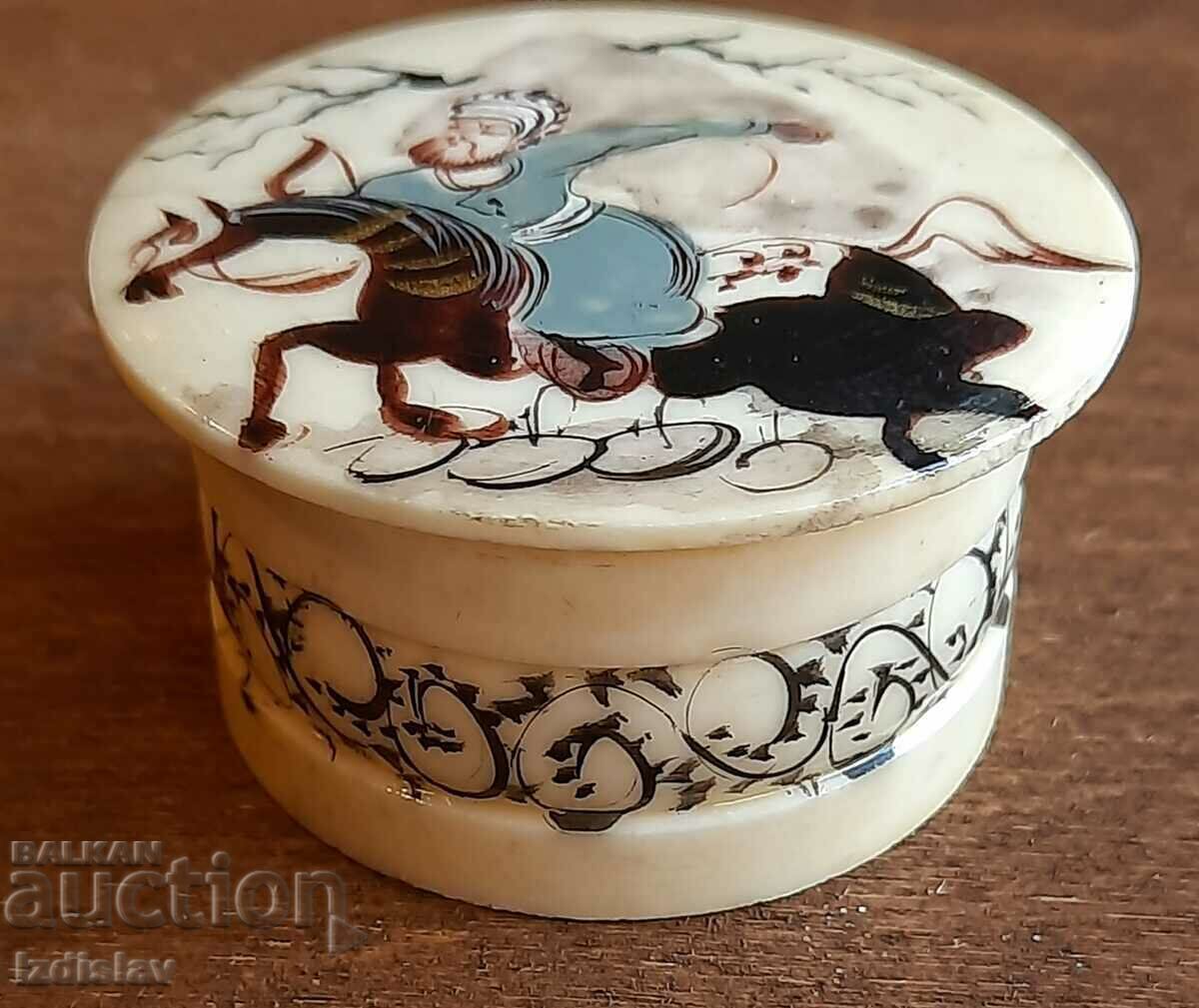 Livrarea Cutie de os persan pictată manual, secolul al XIX-lea