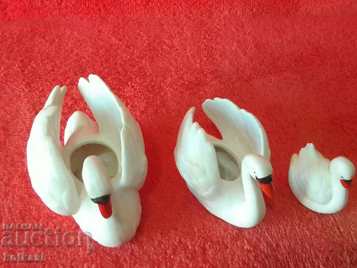 Lot of 3 pieces of porcelain figures Swans Goebel Germany - 6