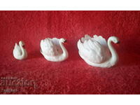 Lot of 3 pieces of porcelain figures Swans Goebel Germany