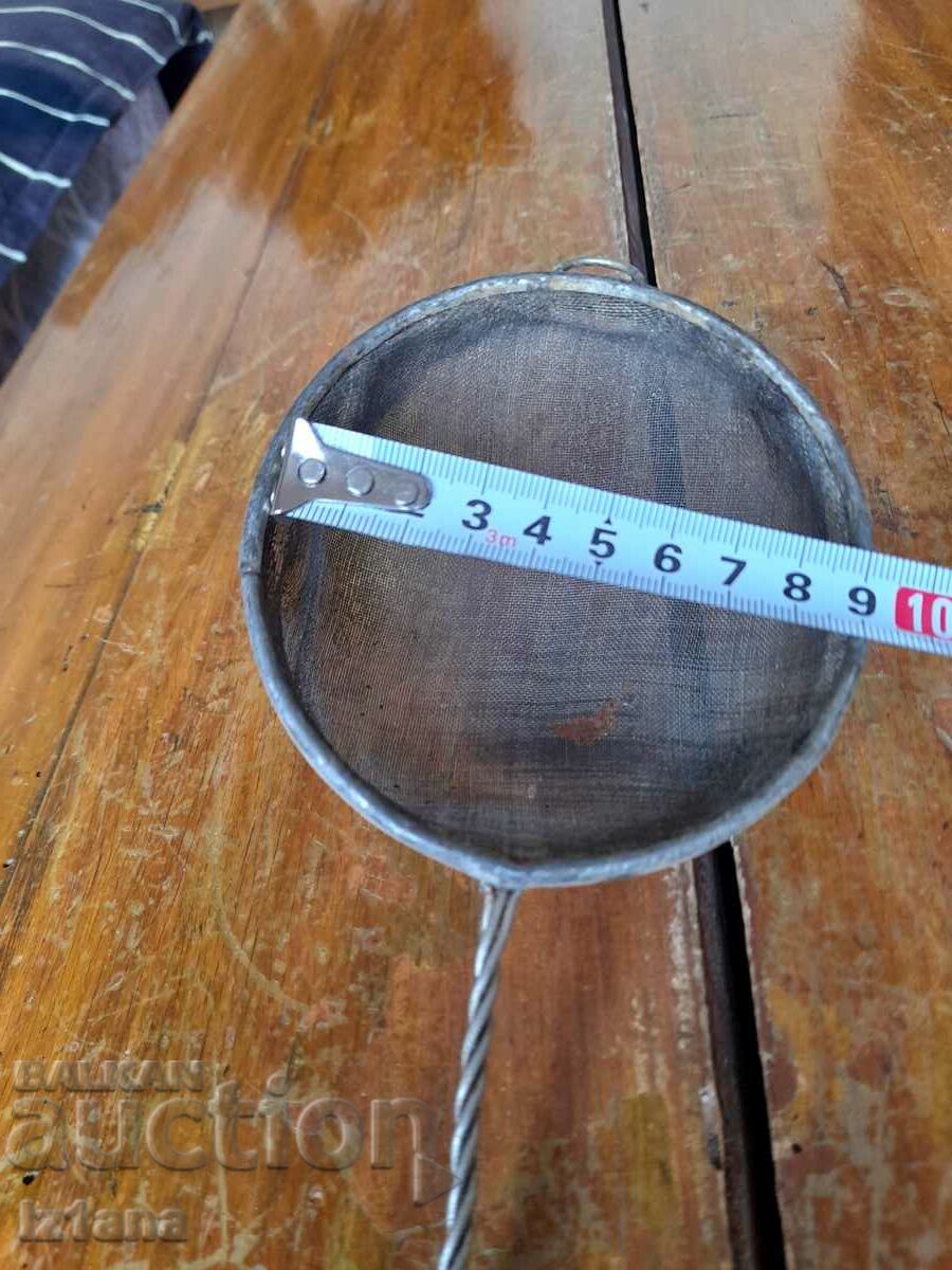 An old kitchen strainer - 6 An old kitchen strainer - 6